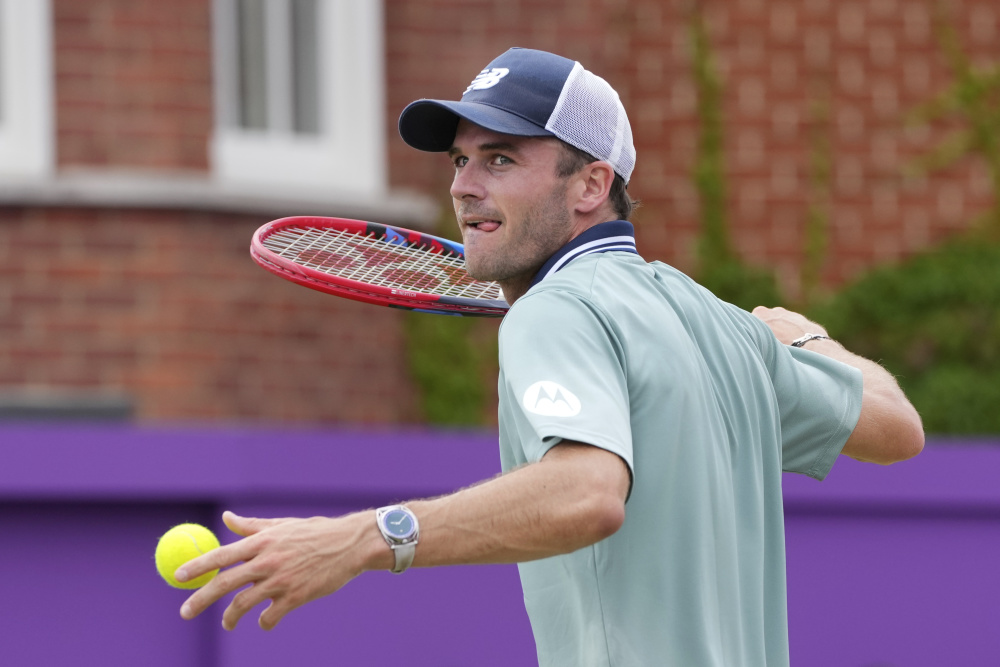 强实力的报 强实力的报