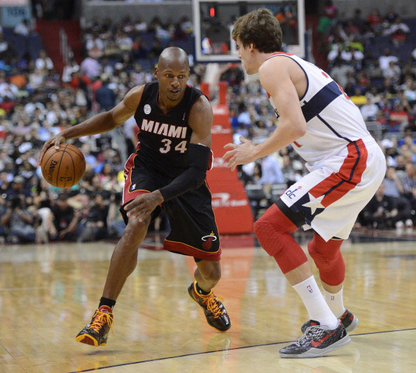 也为他自己 也为他自己