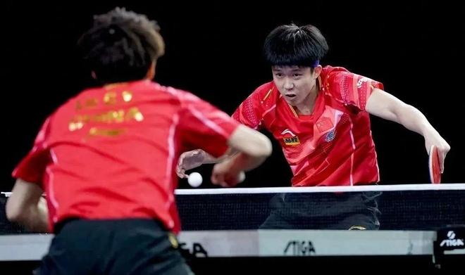 大家期待他 大家期待他