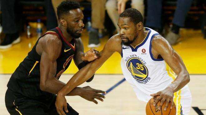 临场应变都 临场应变都